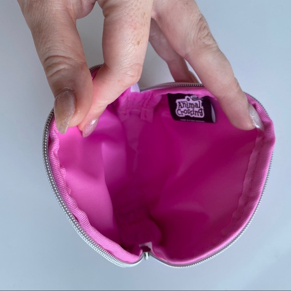 Animal Crossing new horizons travel bag purse - Picture 2 of 3